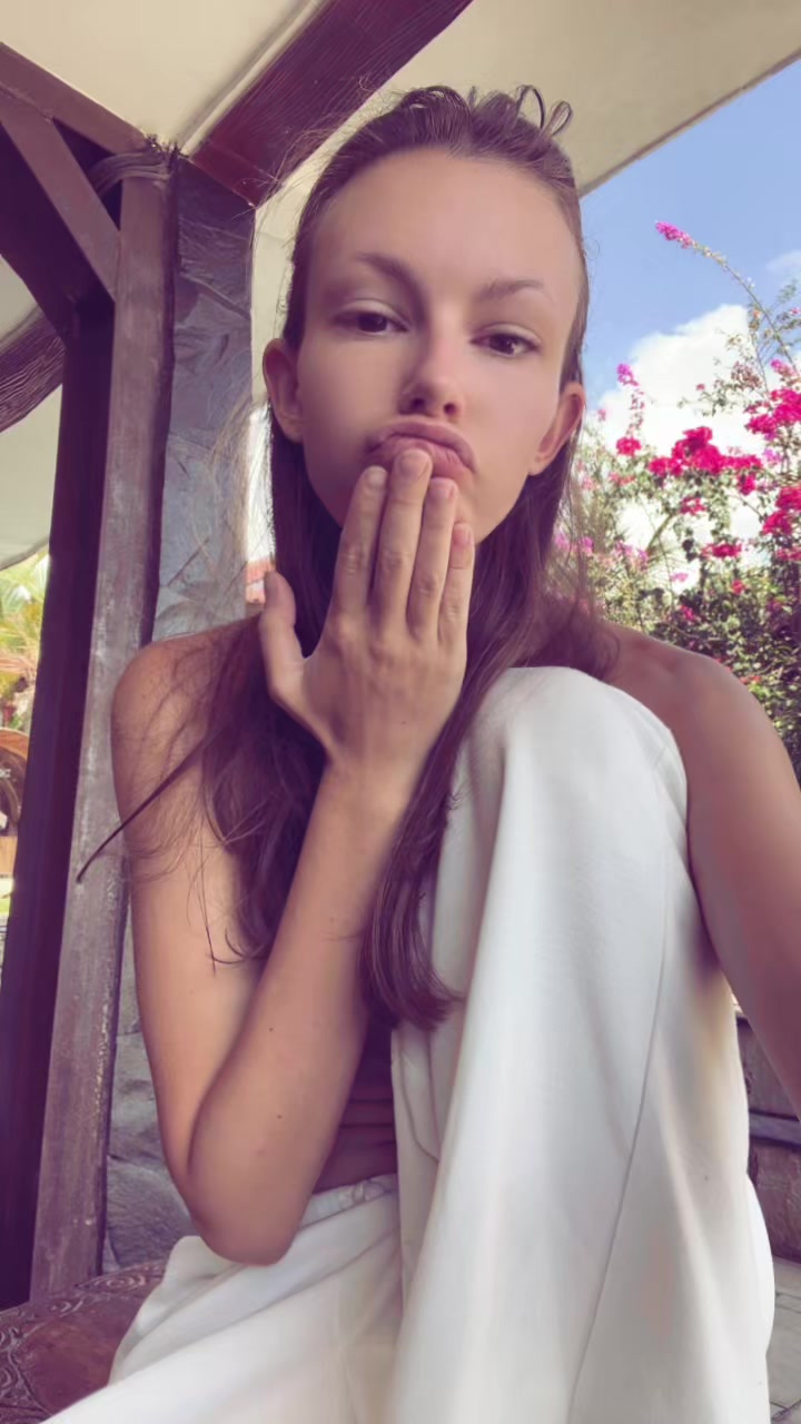 @ulyana.