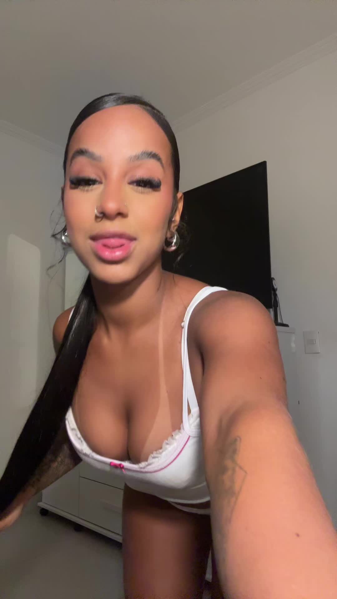 @Yasmin Soares