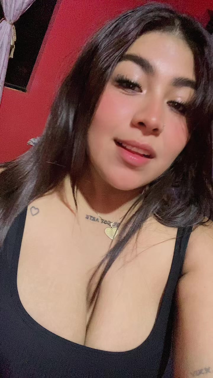 @J E S S I 🫦