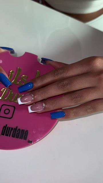 @nails_by_durdana