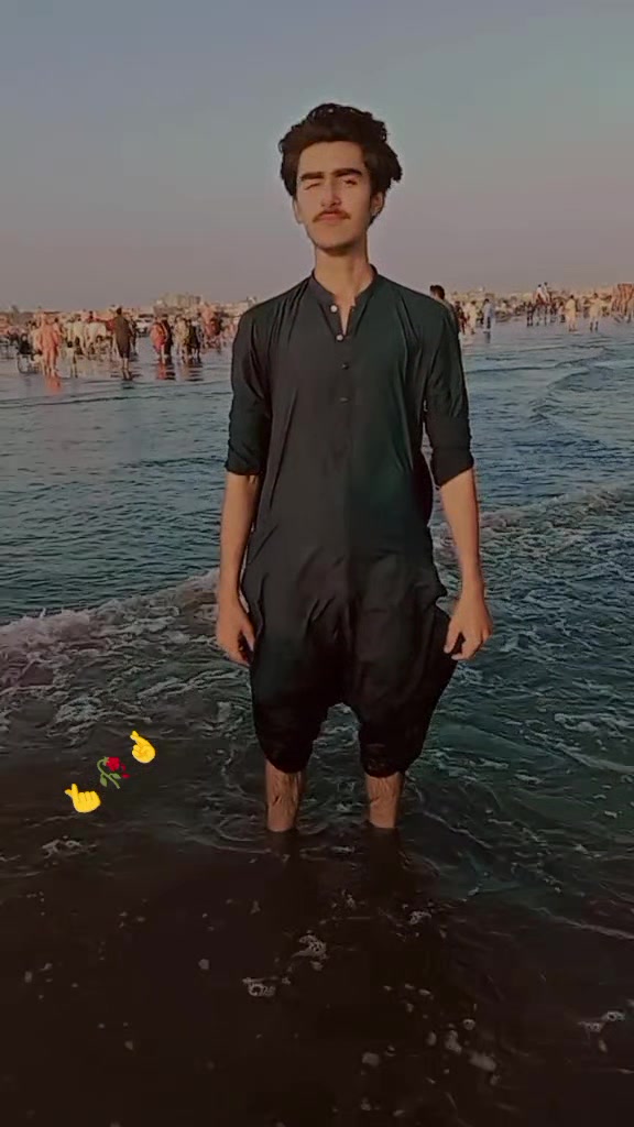 @꧁꒰ ملنگ باچا ꒱꧂