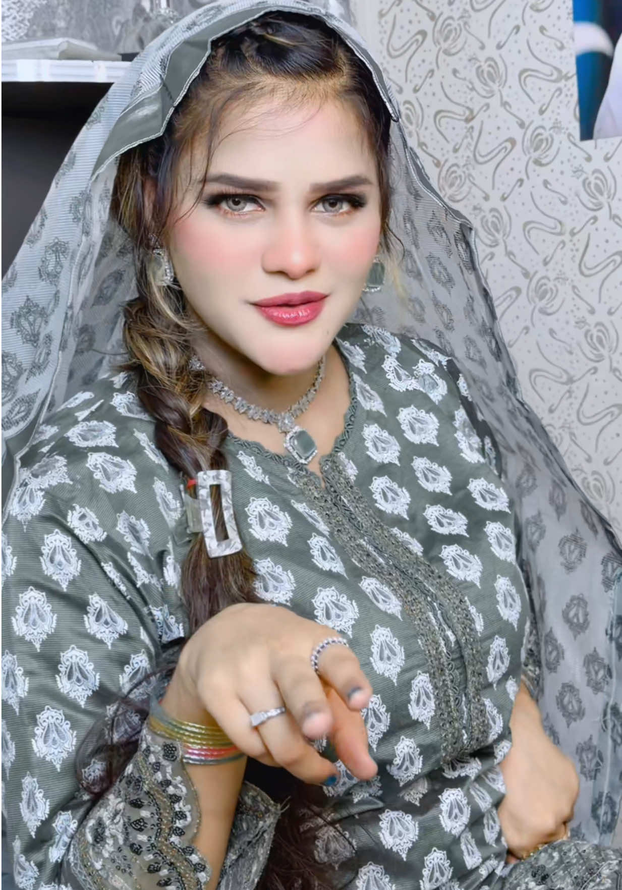 @Safeera Khan 💝