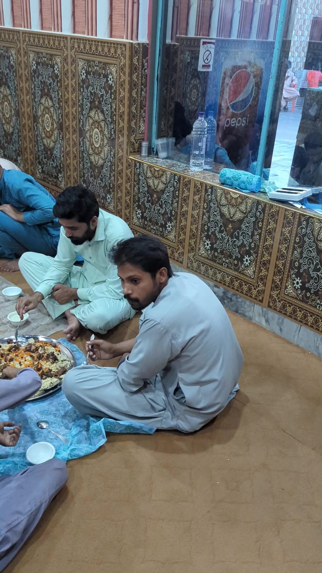 @Ali Mughal