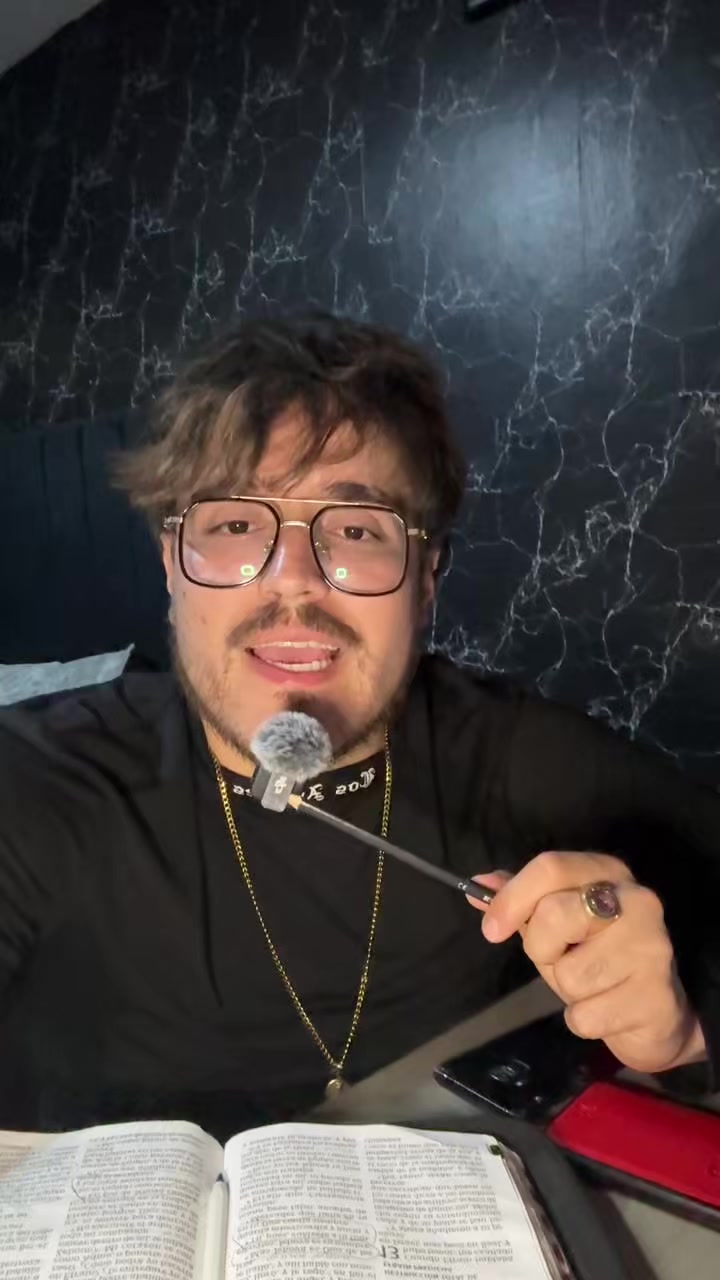 @Esquer