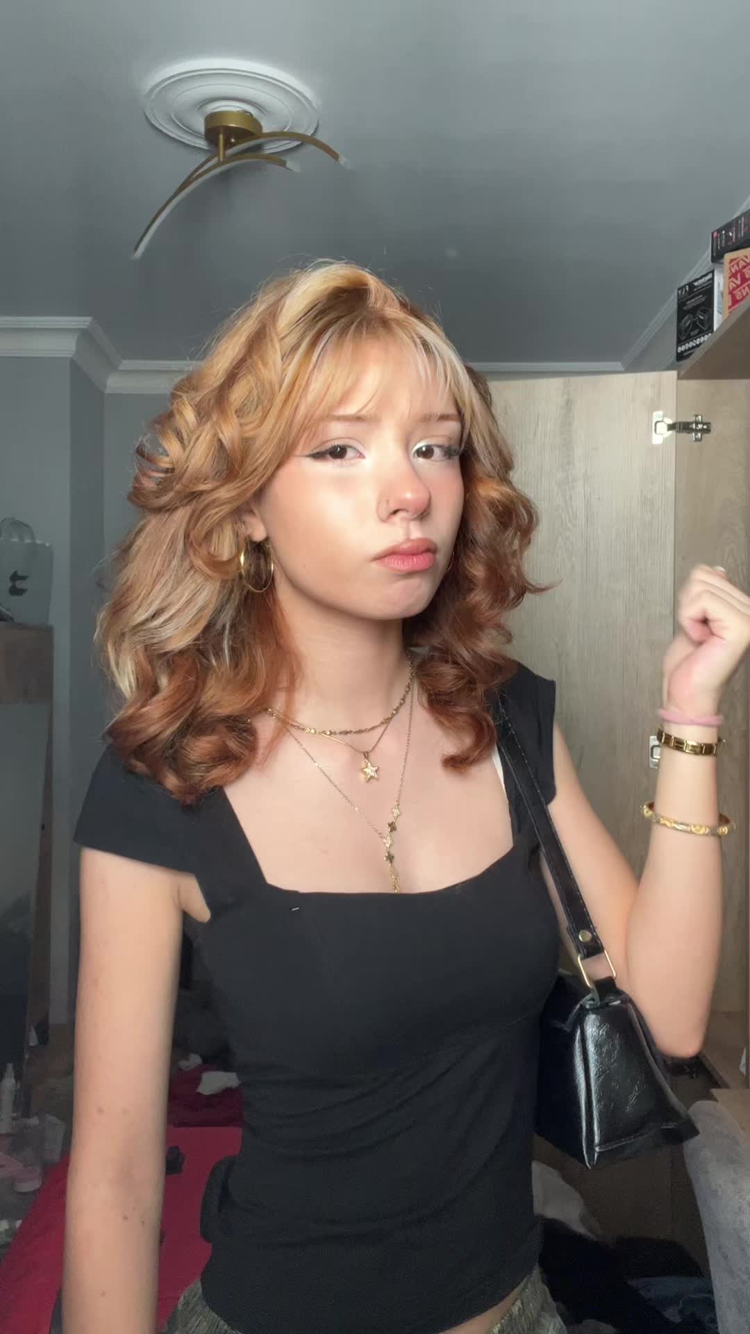 @azr