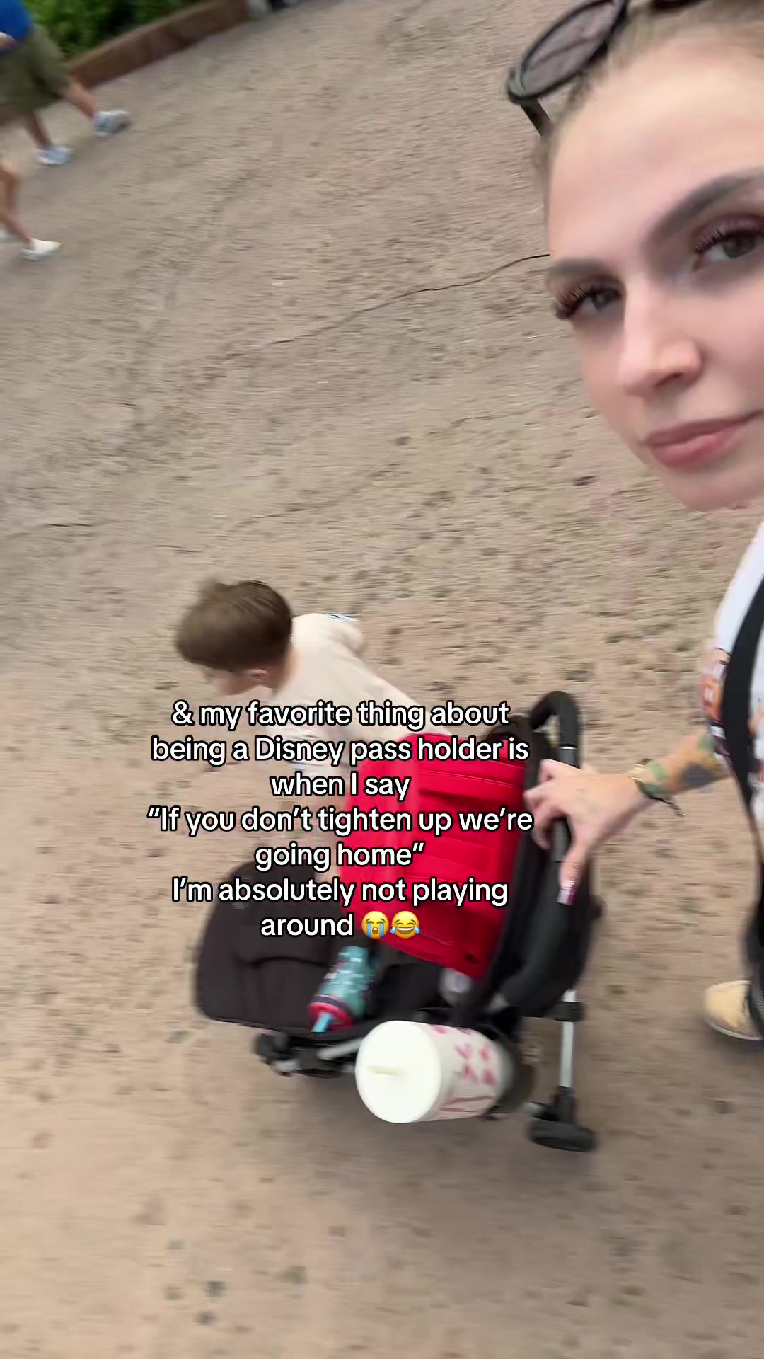 @niki&nicole