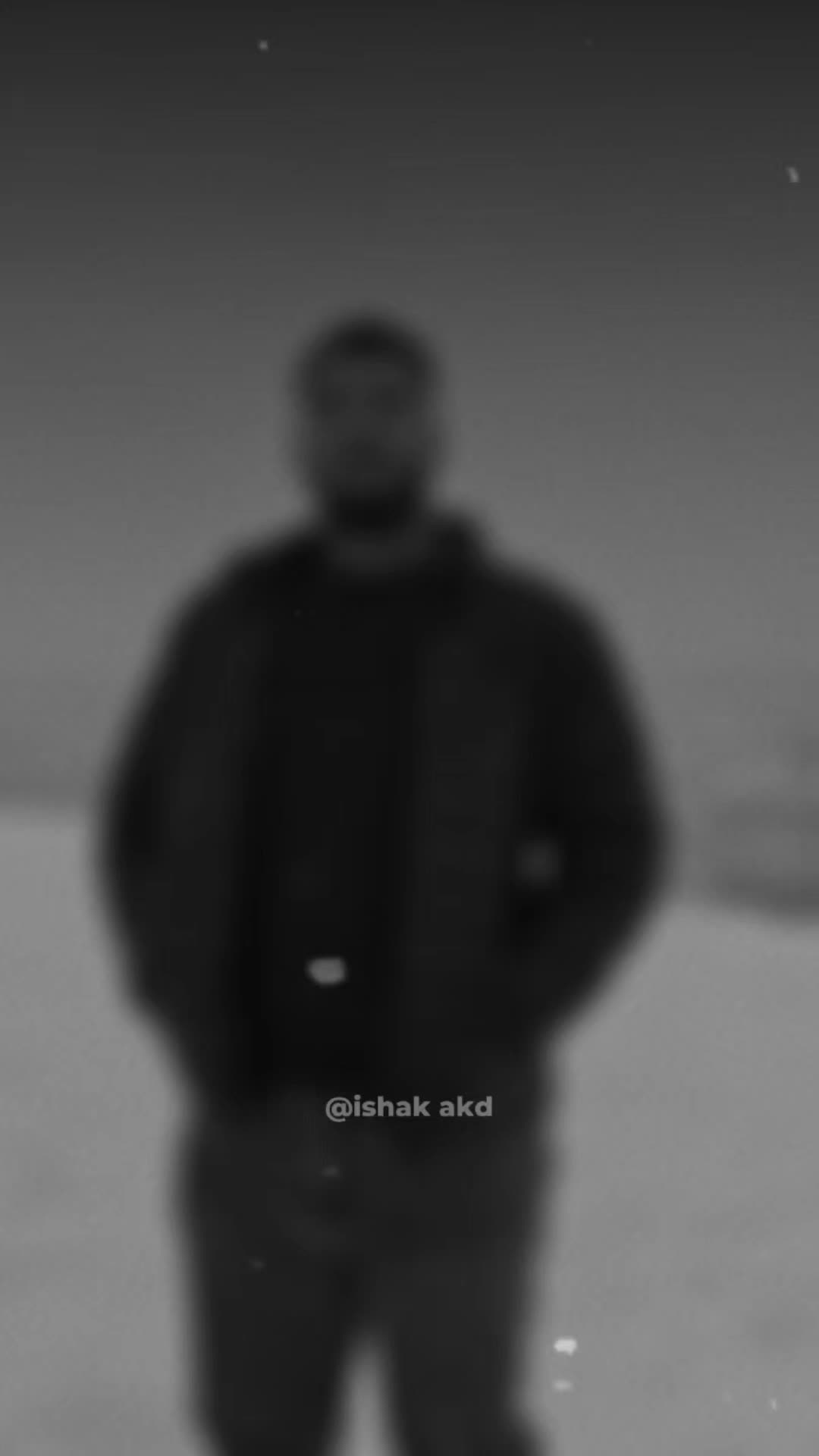 @E'Hamit &Ouml;zka'n