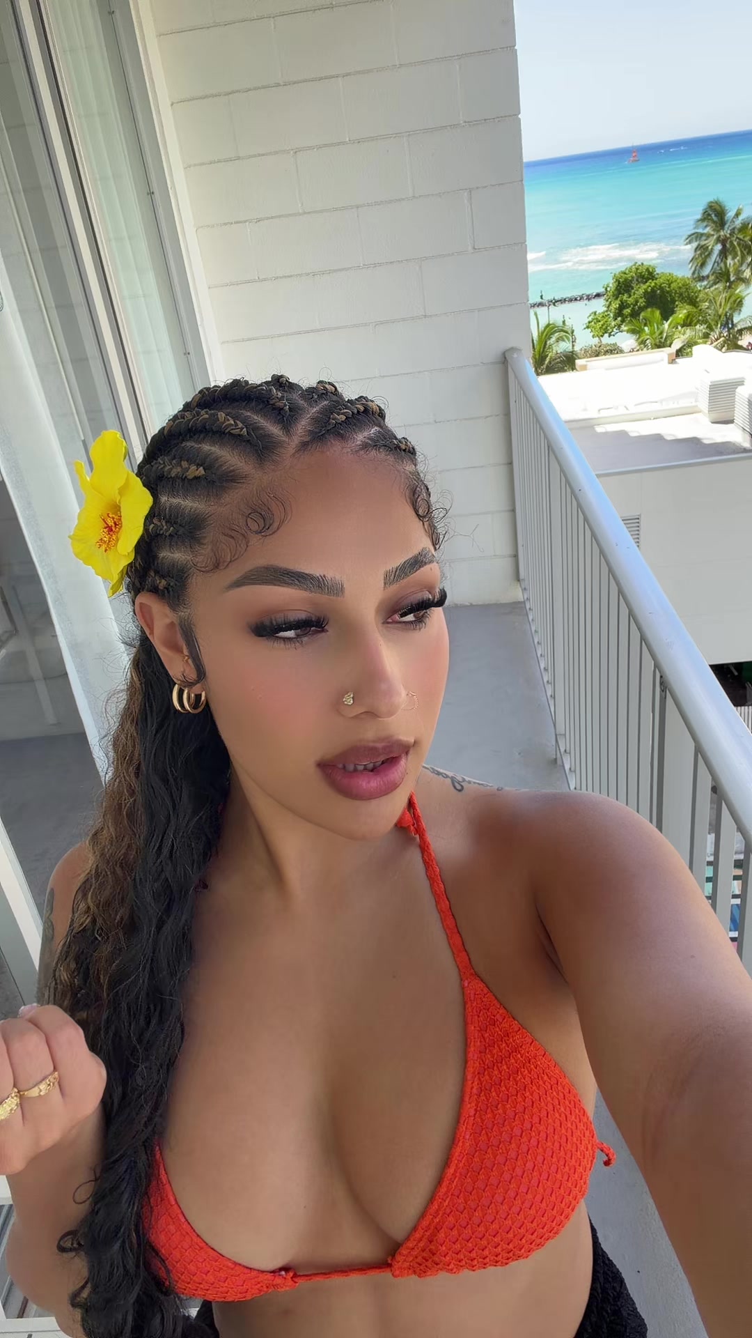 @laanniiilovee