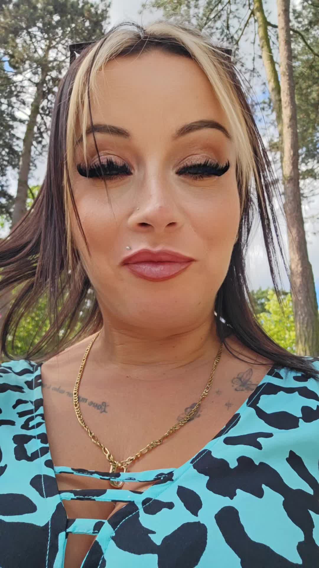 @szalonaulka22