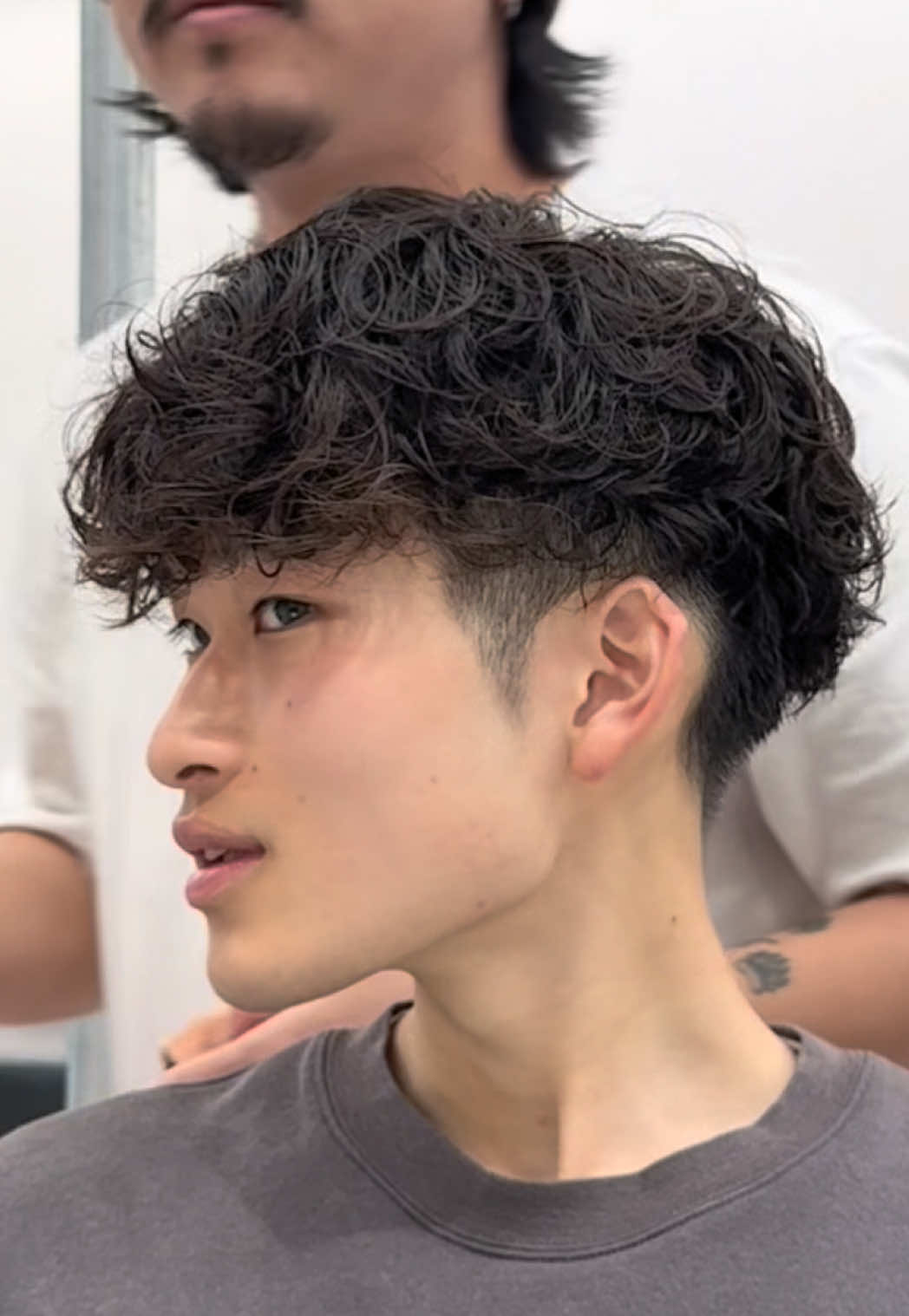 @向井誠也京都四条河原町メンズパーマツイスパ波巻きパーマ