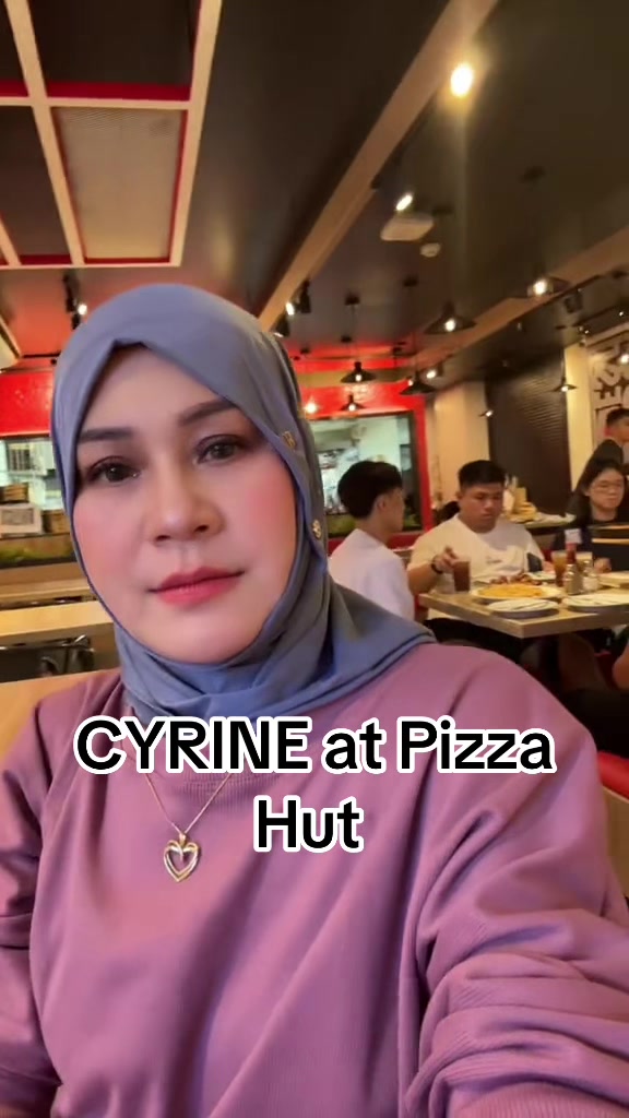 @cyrine