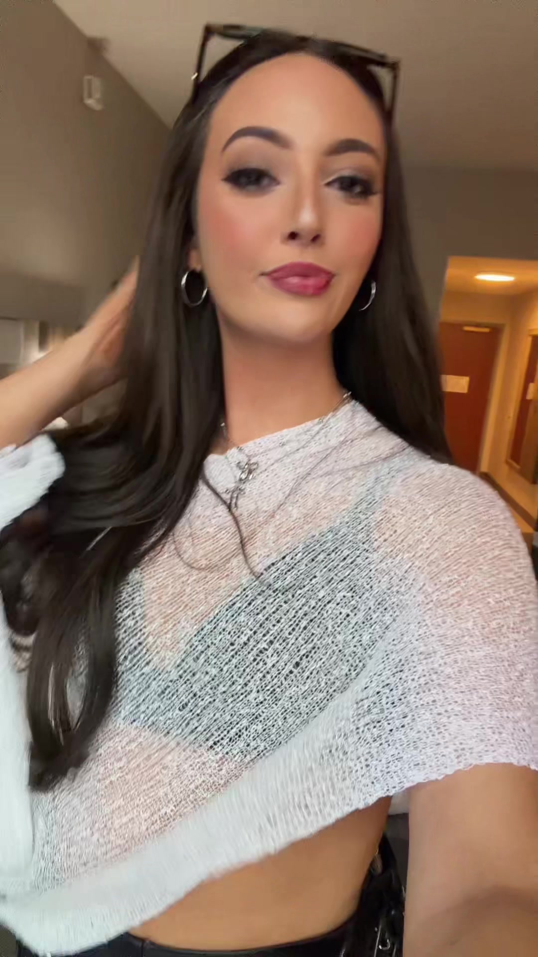 @Selena