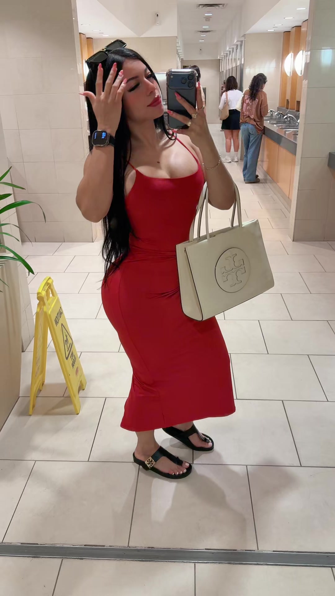 @La nalgona