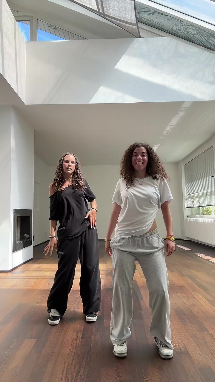 @Lara 🎀