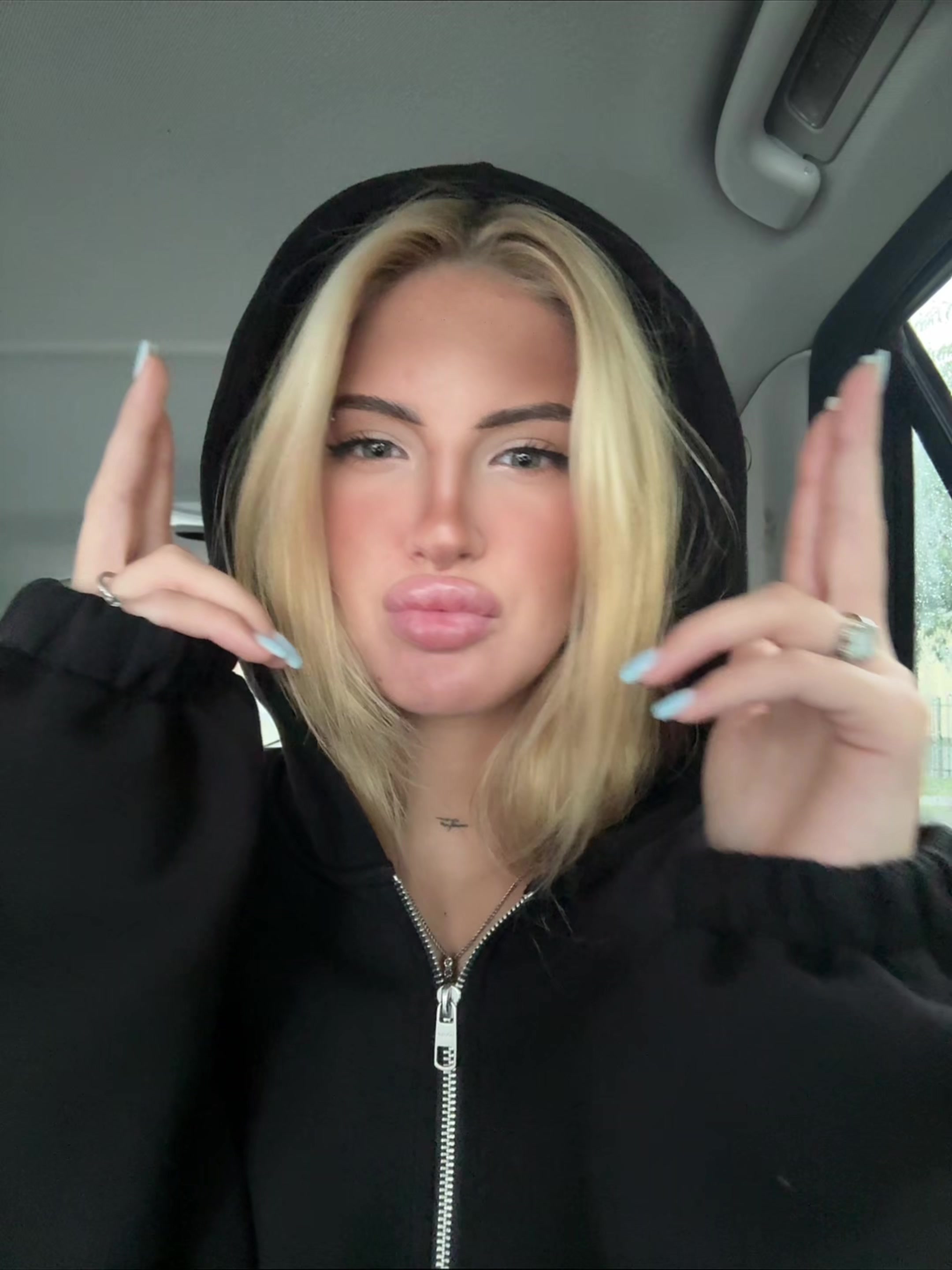 @MEOW