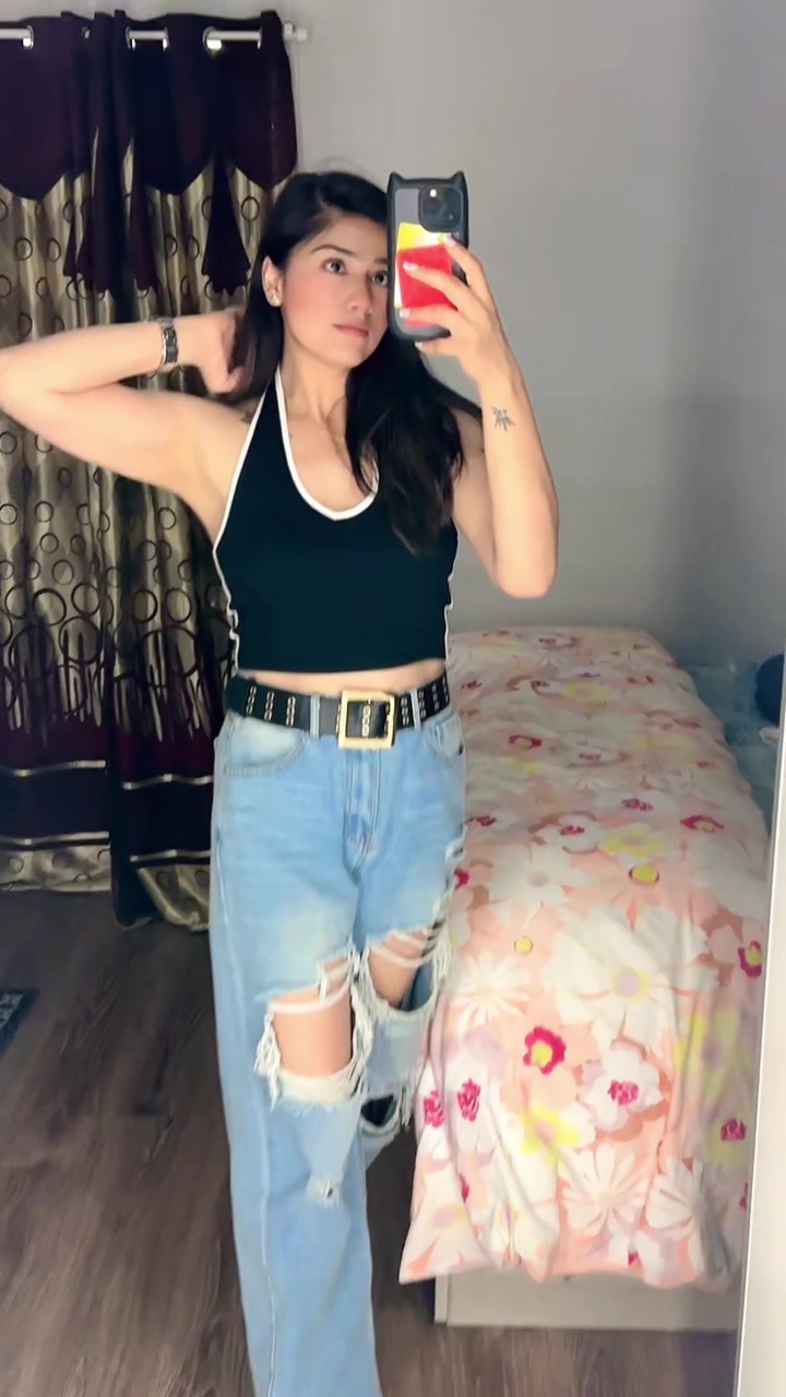 @Riya sharma