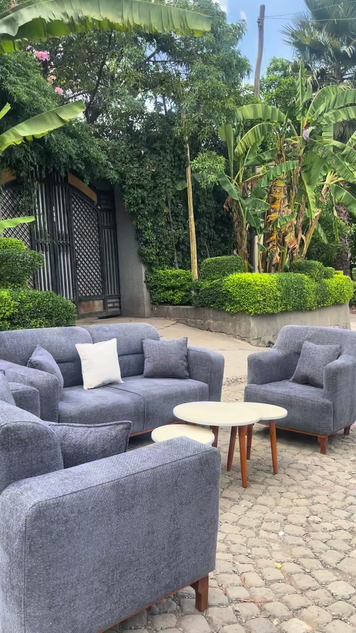 @Hanna Furniture
