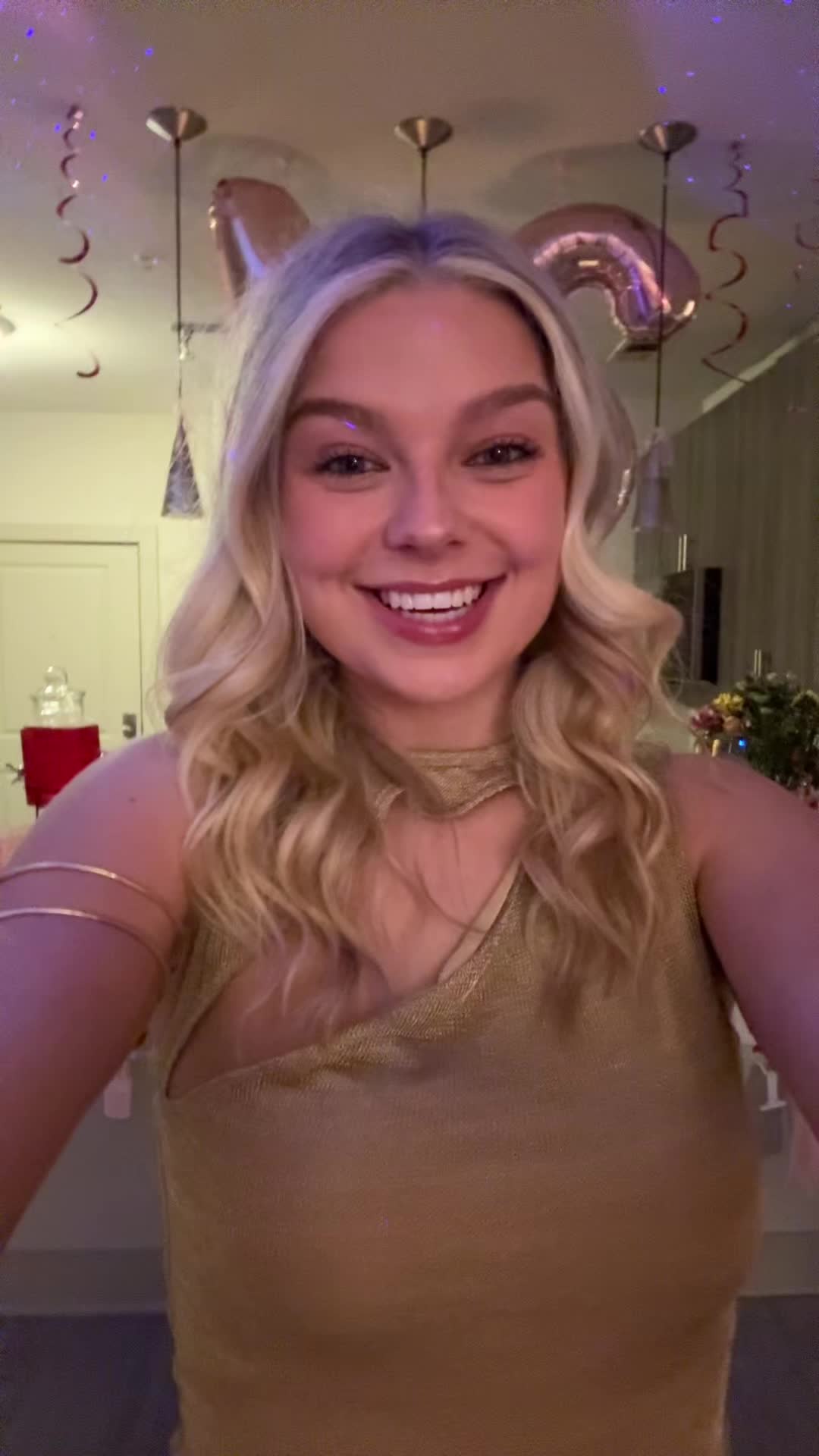 @Lo