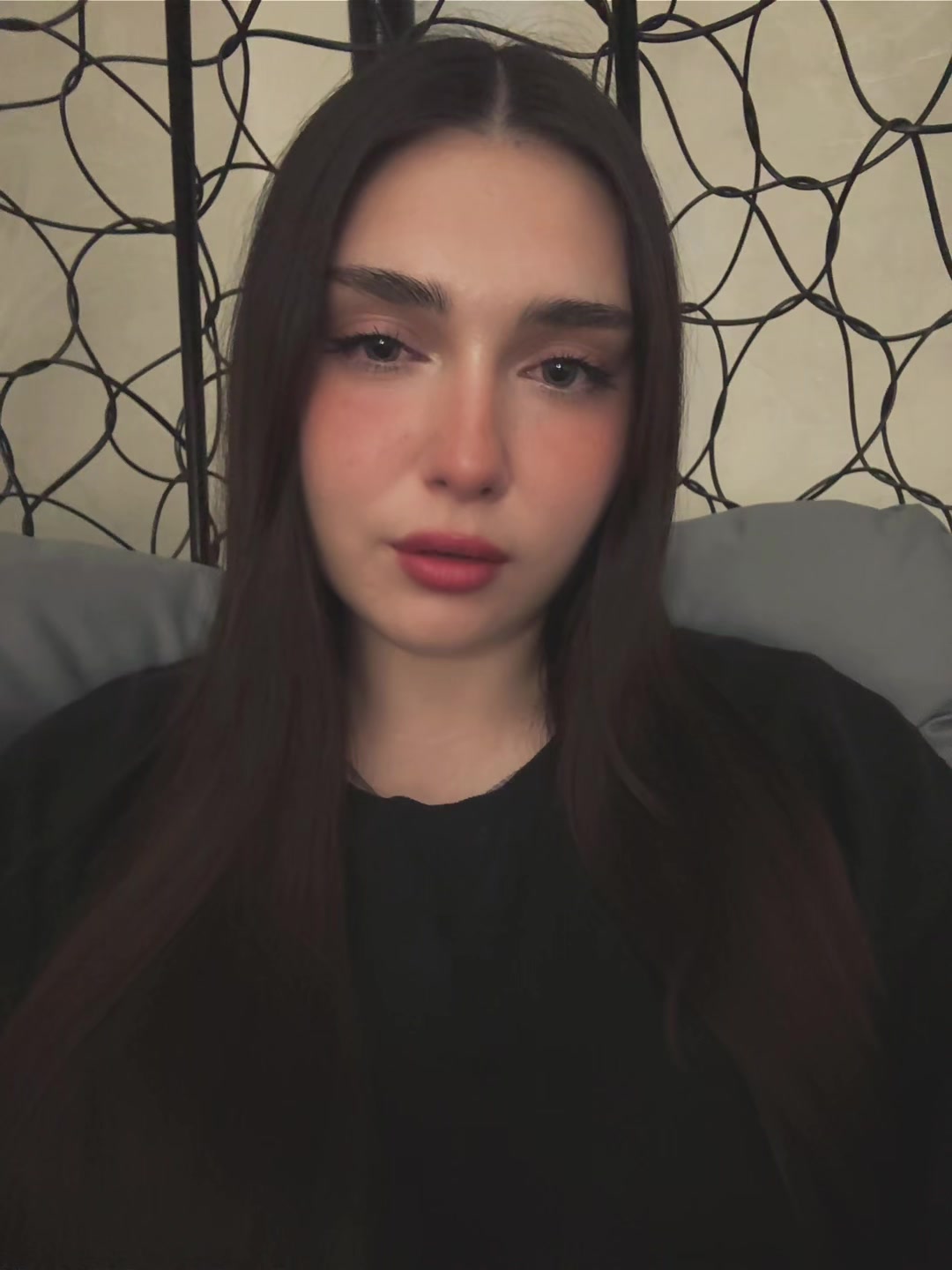 @v