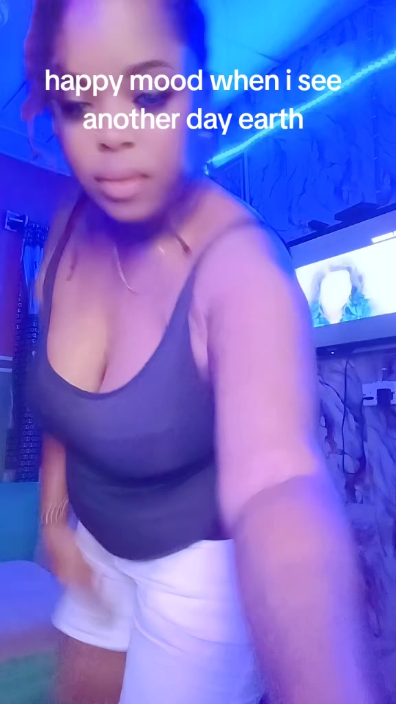 @Arike@omohorn 001