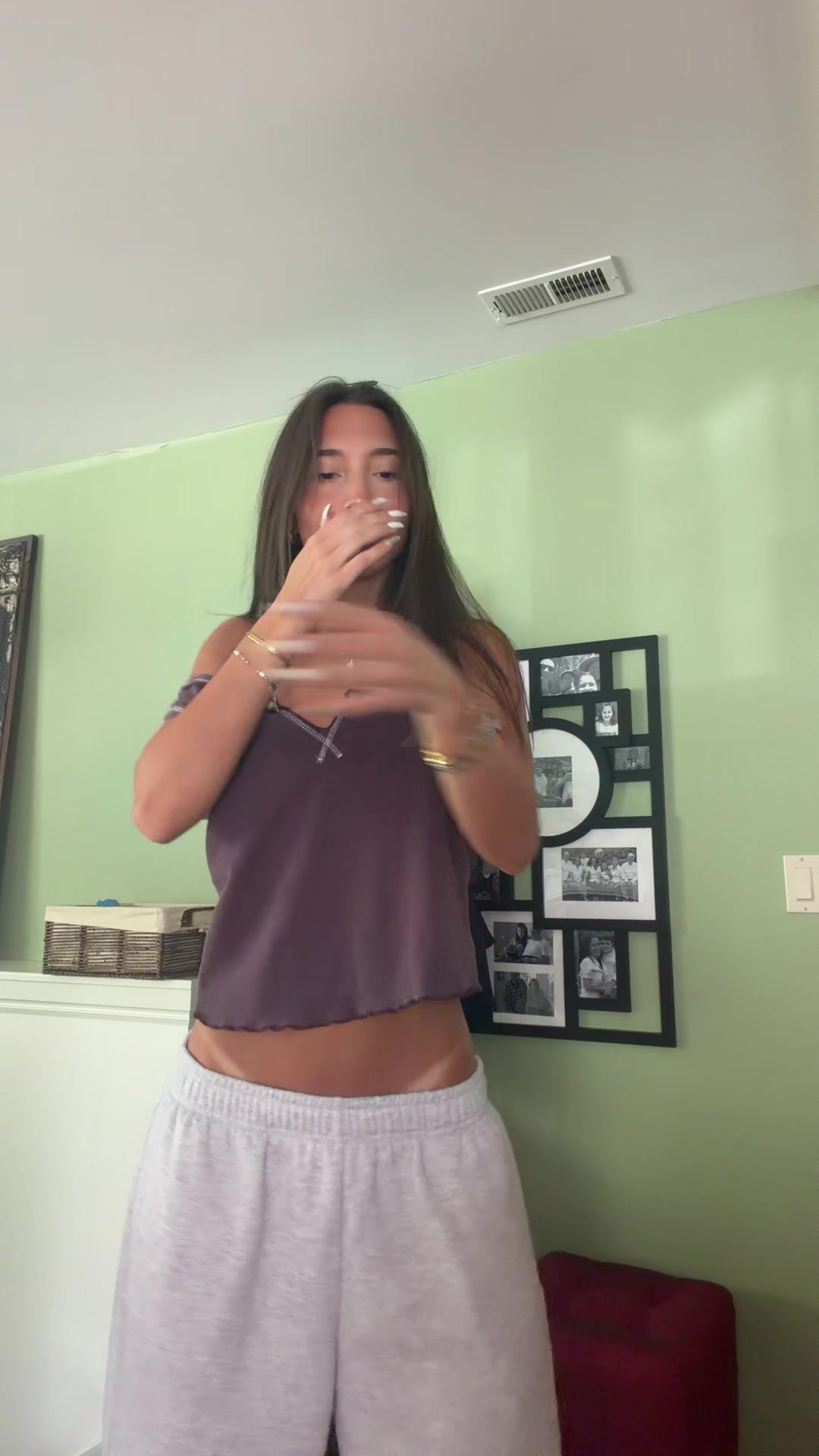 @elena