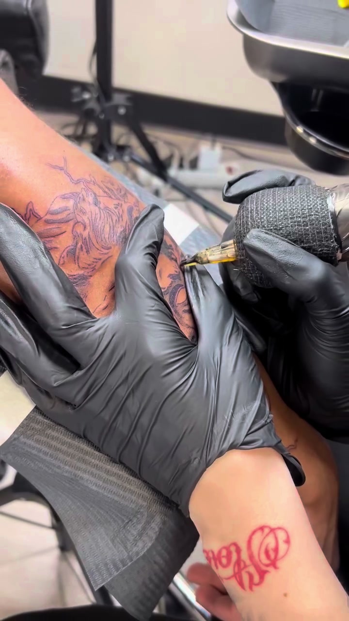 @Inked.By.Liliana