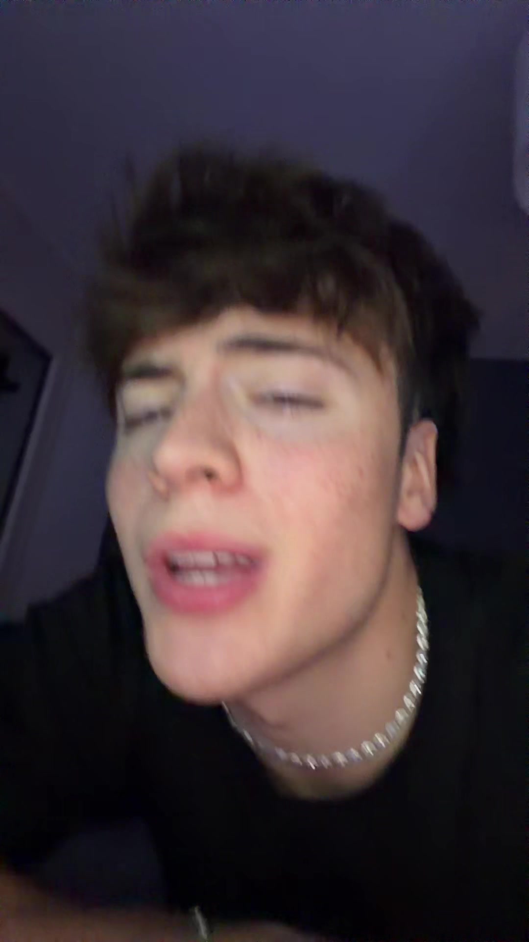@𝖆𝖕𝖔𝖑𝖔
