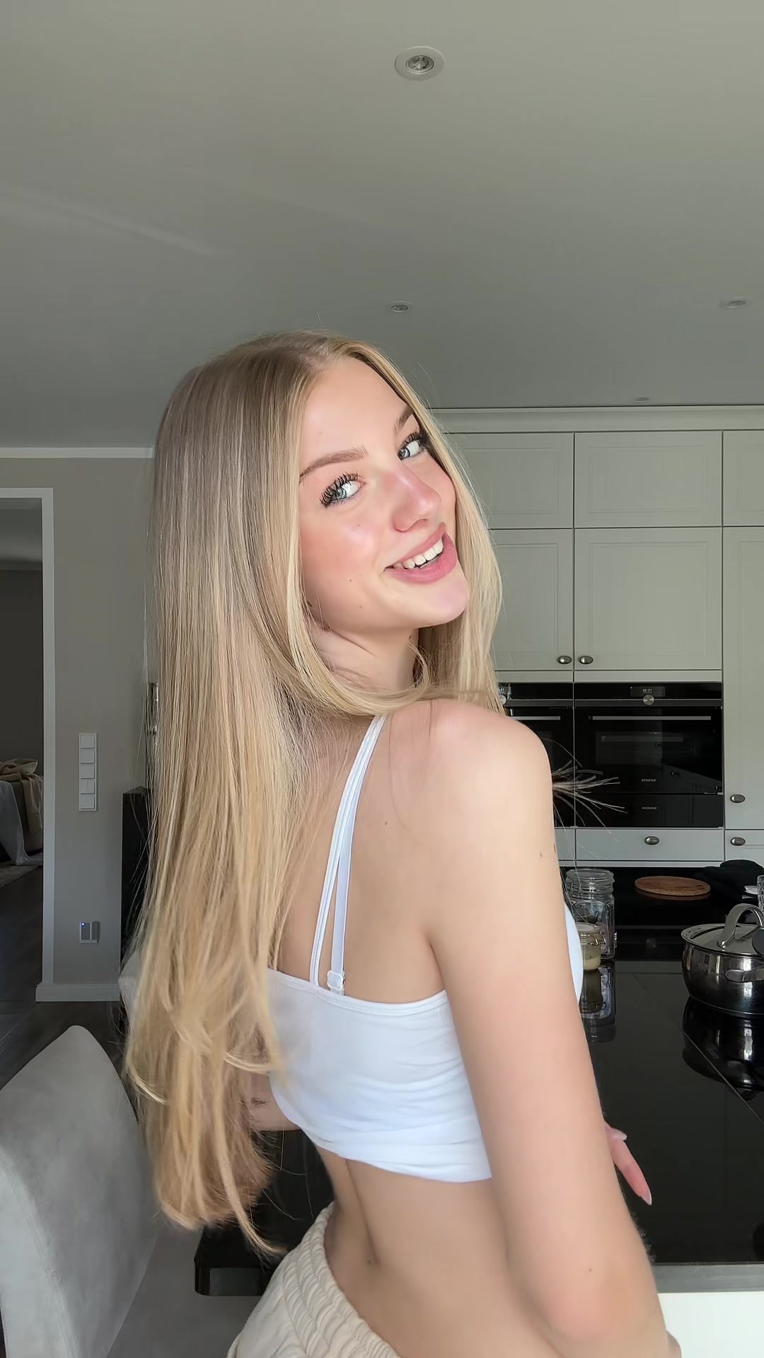 @Lenia