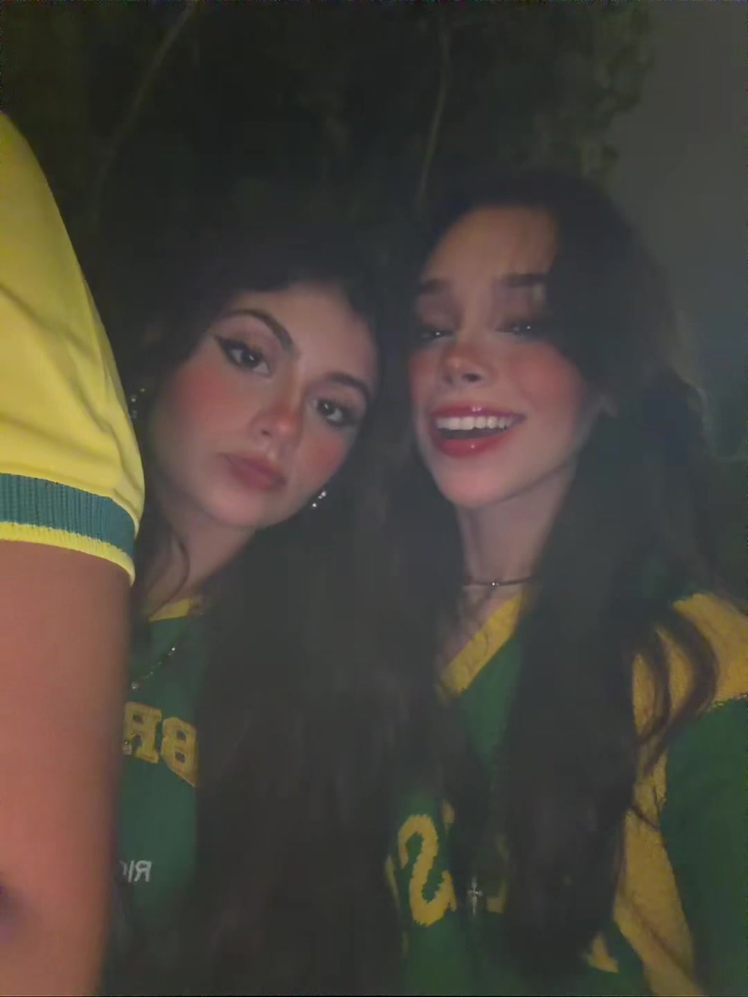 @Cat Dantas