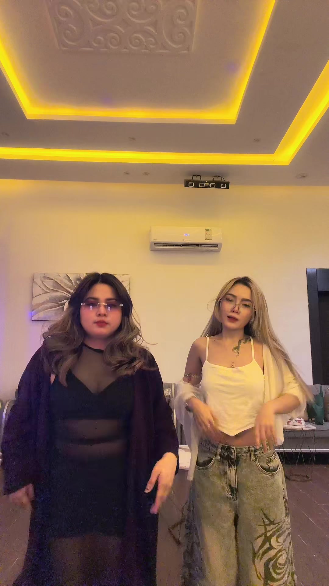 @Jam.