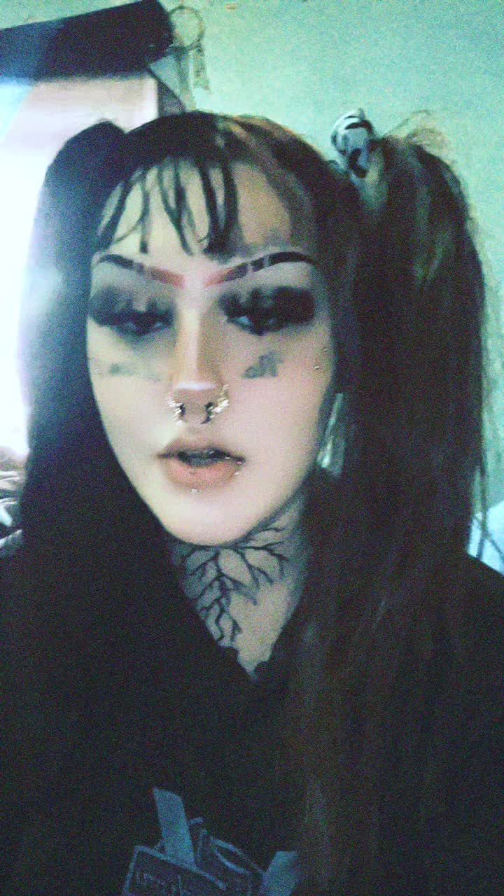 @𖤐𝓢𝓮𝓵𝓮𝓷𝓪𖤐༒ 999 ༒