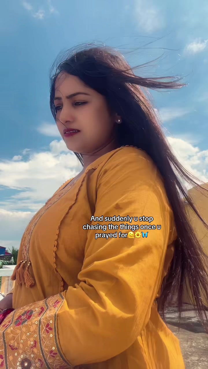 @Rambha Jha 👑