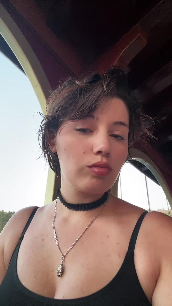@CerNica