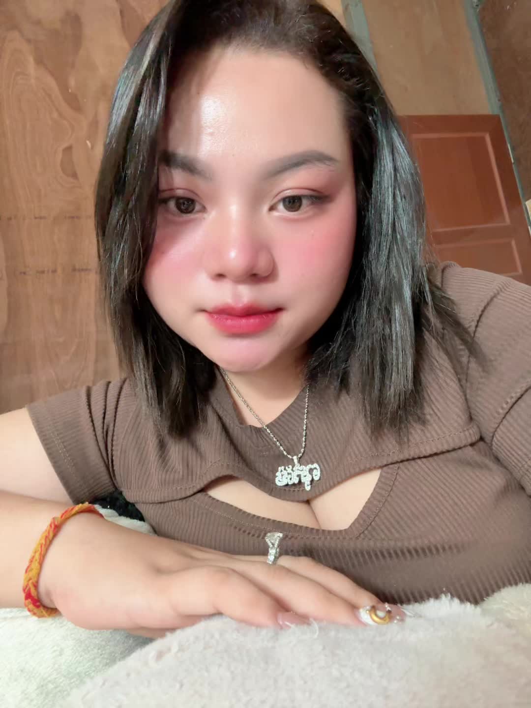 @អ្នកម៉ាក់កូនមួយ ྀི