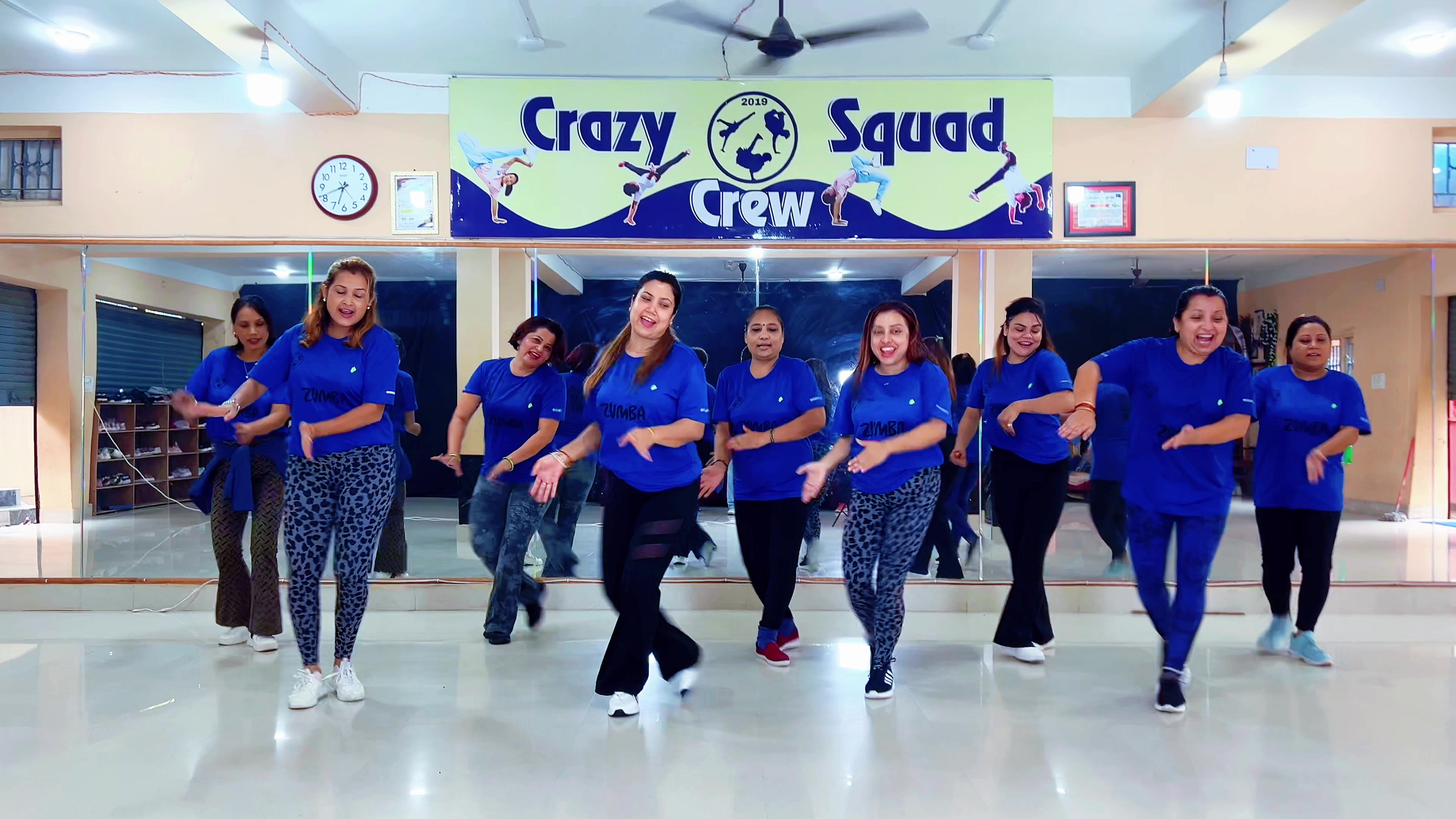 @Crazy Squad Crew