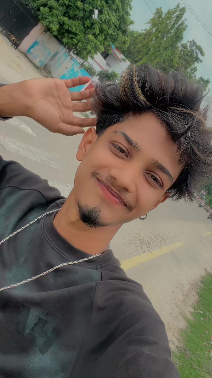 @‼️♨️भोज्पुरीया_राजा👑‼️