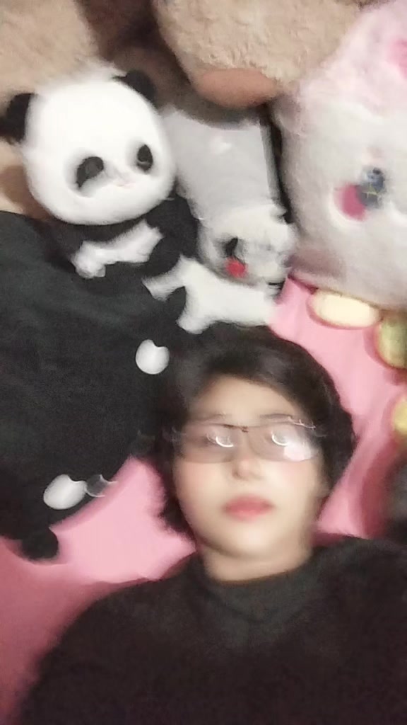 @🏳️🌈💙🐼tufemboy pandan⦻𖤐