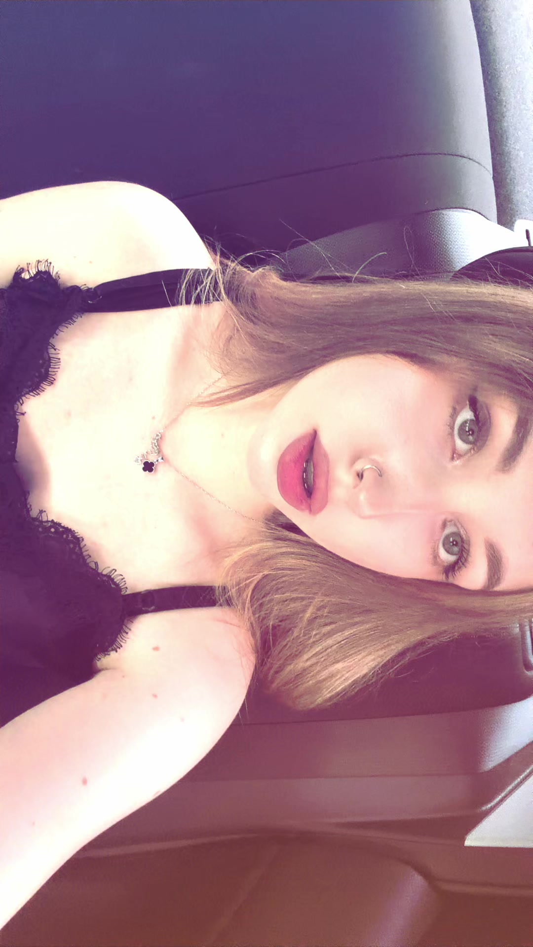 @🥰