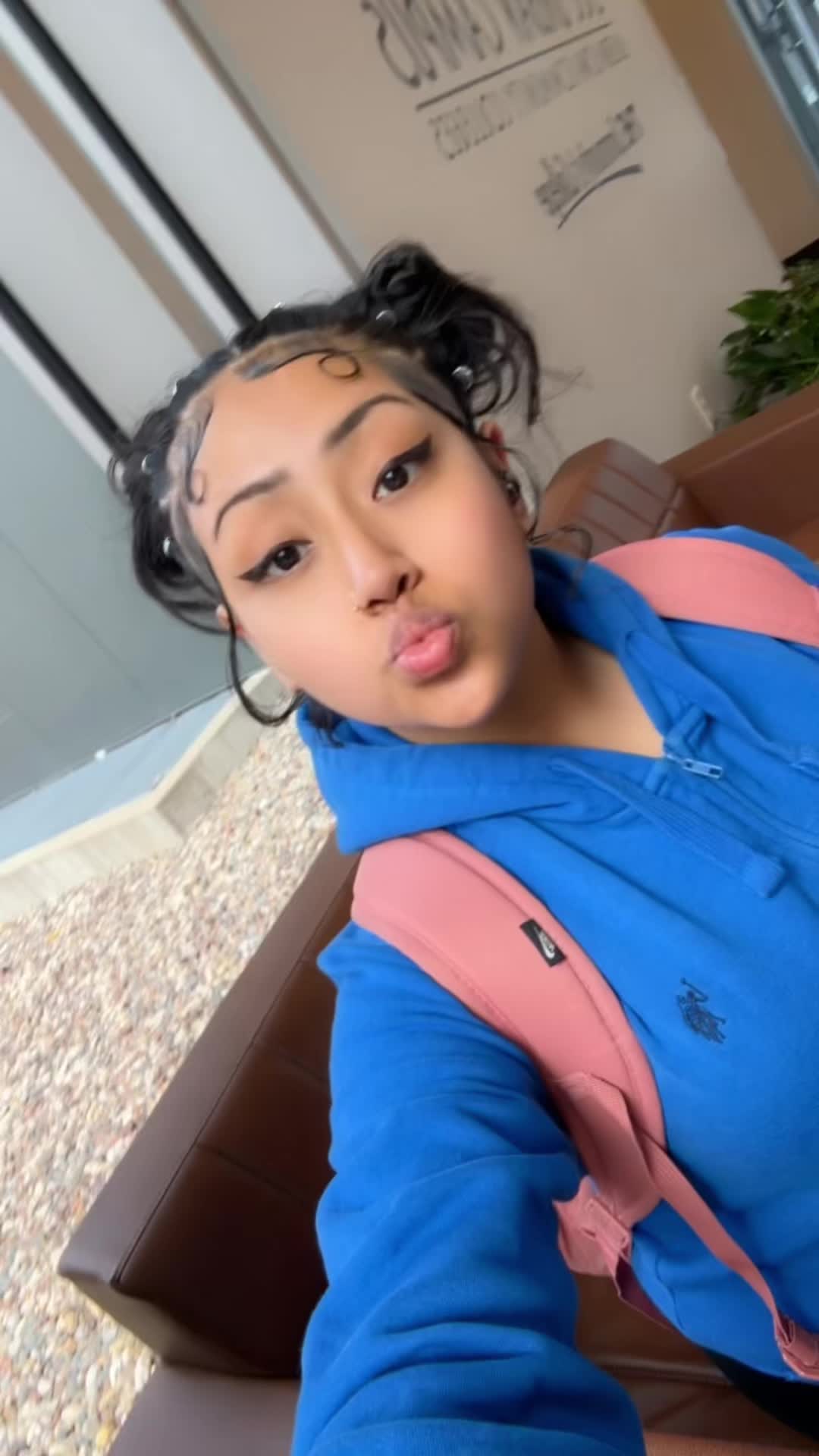 @Chiquis