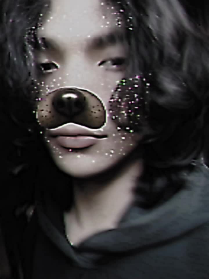 @Ur_Xyrouu