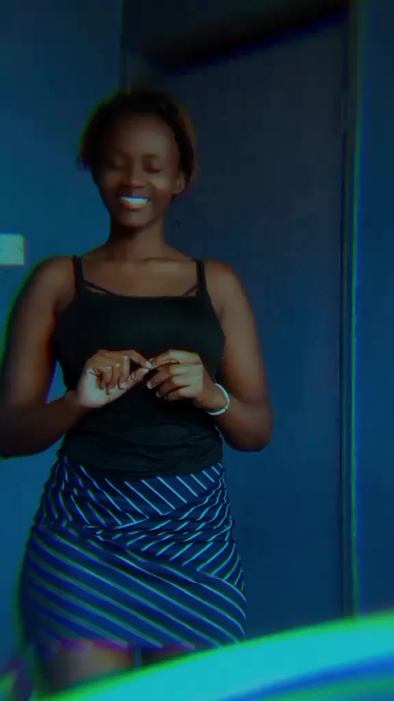 @🦋NYANAAM👌😍