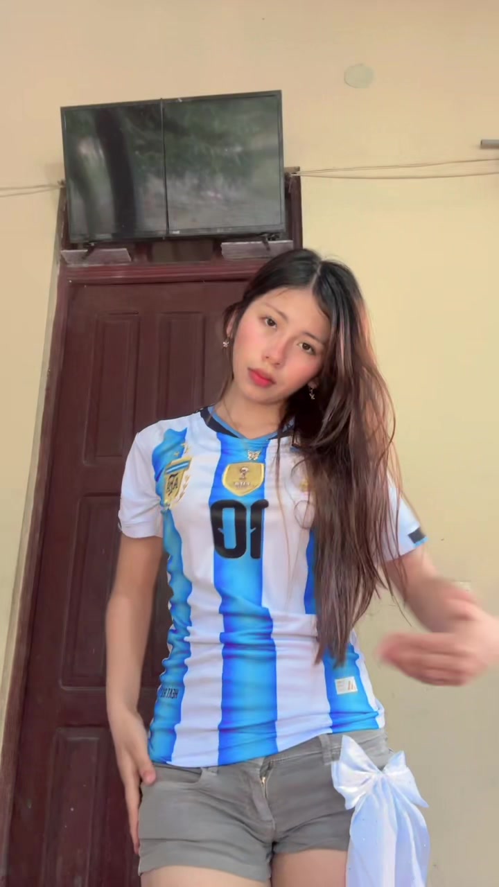 @Kirralin