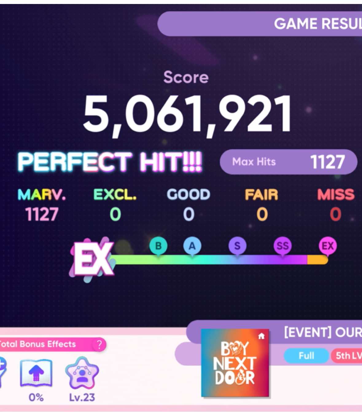 @•̀ 𐋣 •́