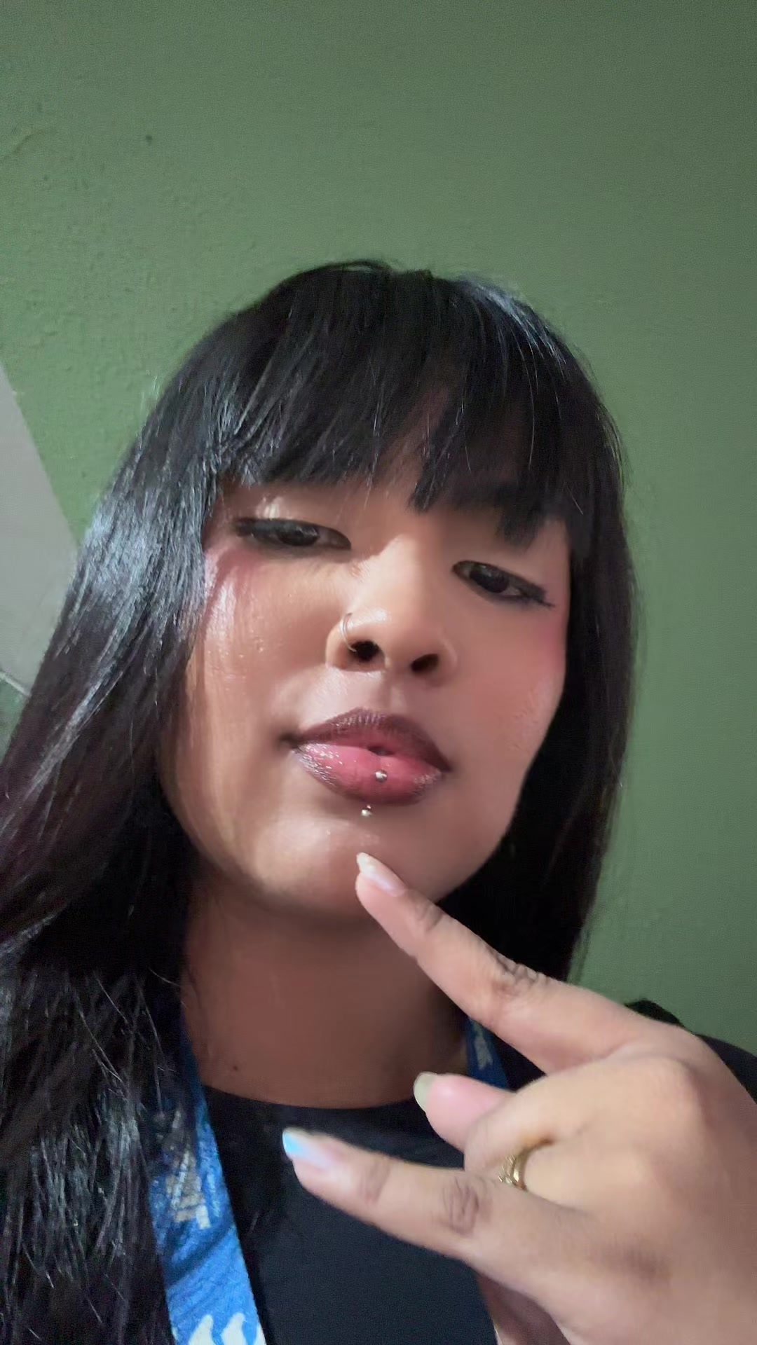 @𝕿𝖍𝖆𝖞 🍒
