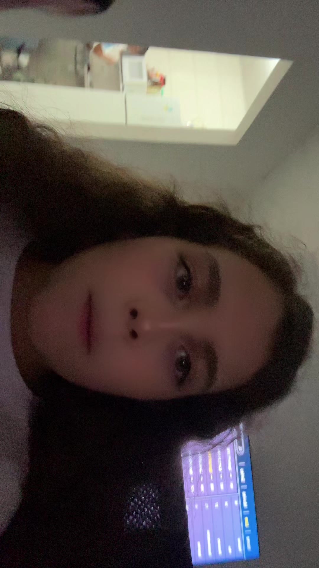 @Vivi