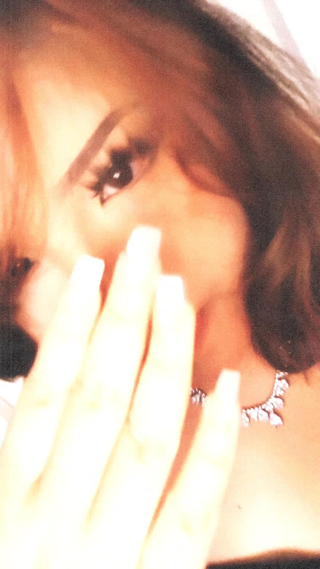 @️