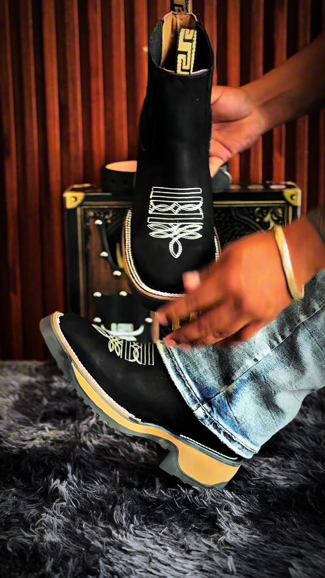 @corro_boots