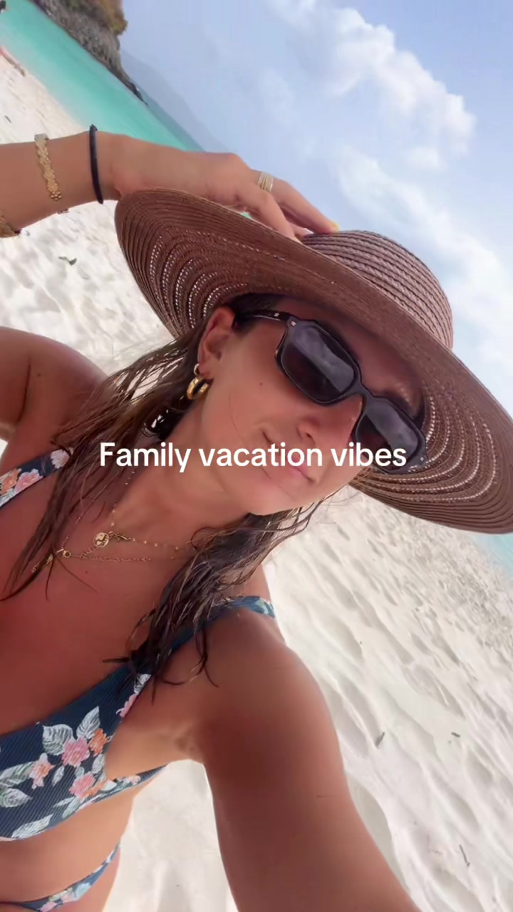 @LIV 🌞 TRAVEL & PHOTO
