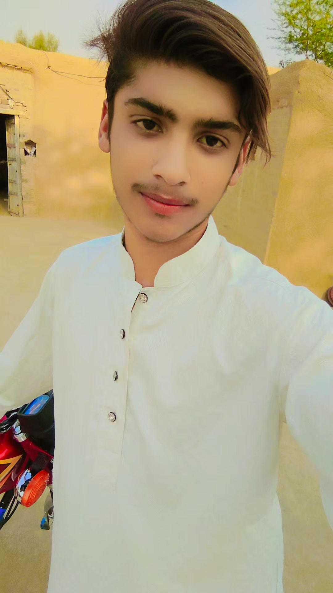 @꧁༒LADLA BALOCH ༒꧂