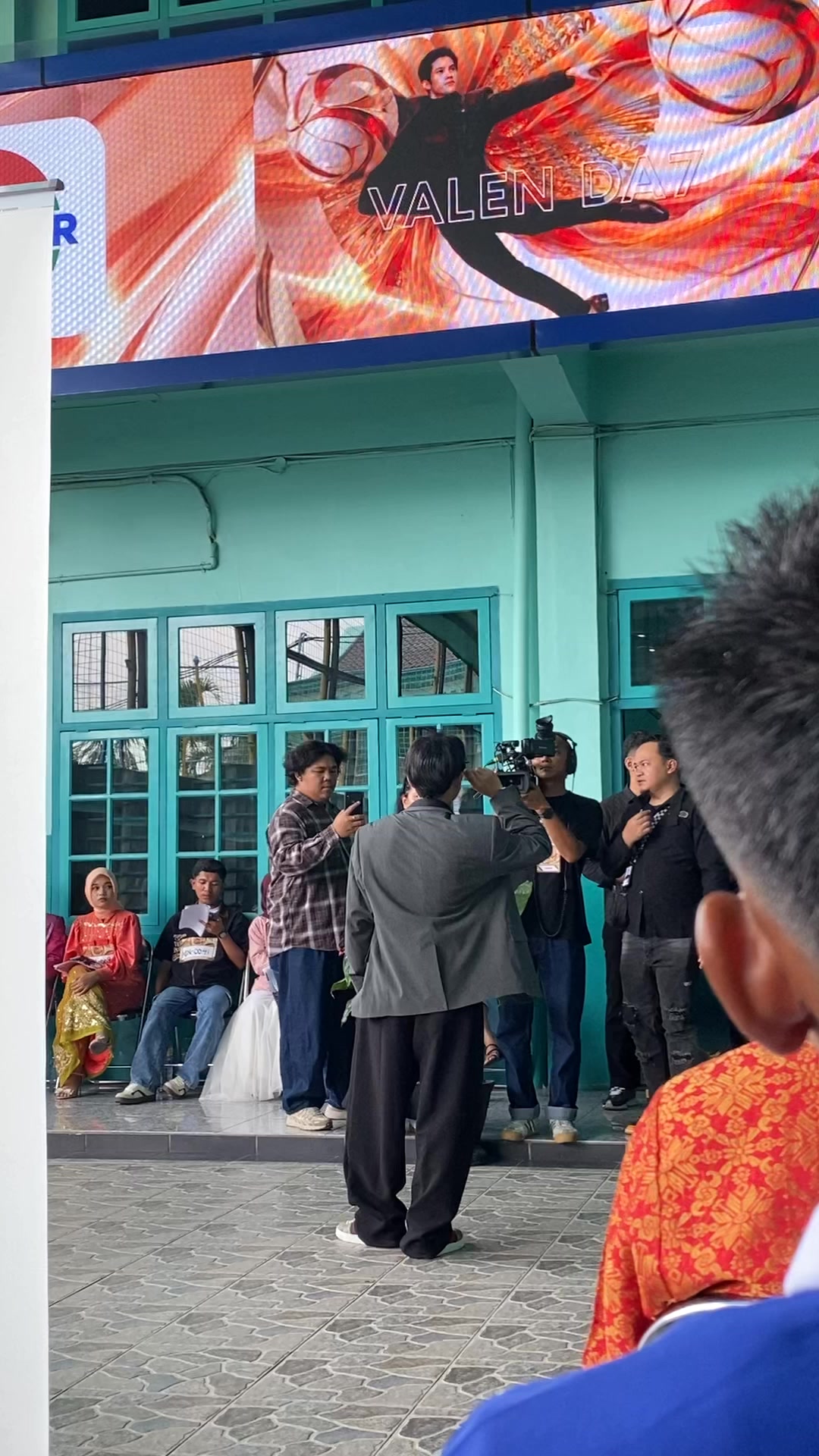 @jrizkaputrisyhwa